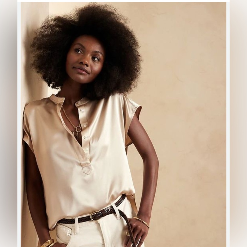 Banana Republic Resort Silk “Serenade” Blouse